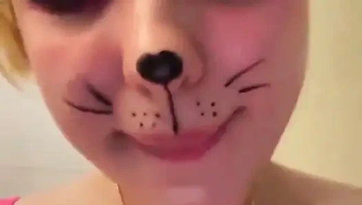 Pembe amcıkla ateşli amatör oyun