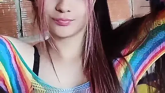 Genç Kolombiyalı kız