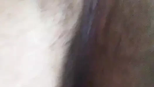 Islak şişman amcığıma mastürbasyon yapıyor