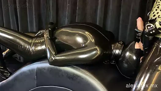 Zevk için kullanılıyor t2, yarak emmeyi seviyor - alex latex