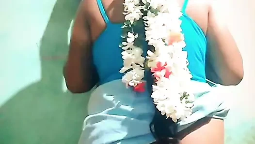 Hintli teyze iyi sikiliyor