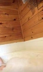 Kilit altında bir haftanın Salı