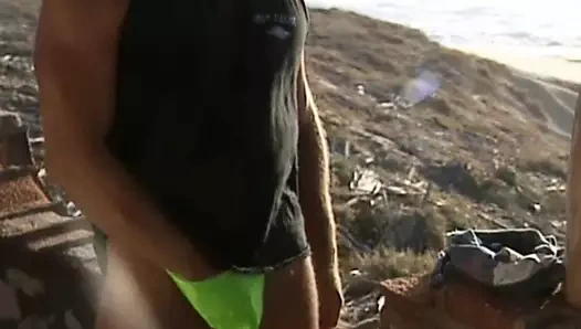 Bikinili plaj - sierra, lacy rose, randy west