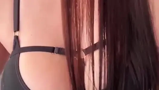 Büyük memeli en güzel ve seksi üvey anne
