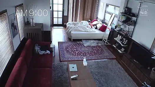 Şanslı adam ve av aktrisini 3 gün boyunca banliyö evine koyun. Bölüm 3