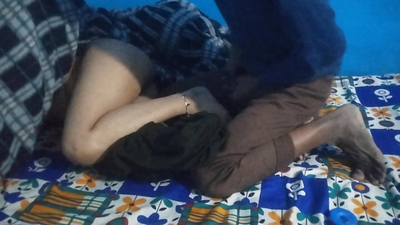 Hintli up kız ve erkek arkadaş Hintçe seste sert seks