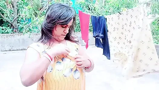 Beutyfull desi yenge büyük memeli tam gece standı net Hintçe ses