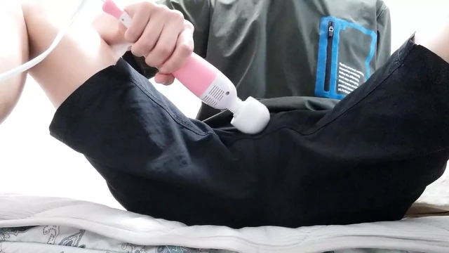 Eresu, вибрирует не только хуй, часть 1