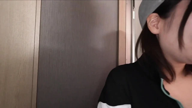 Doğal büyük memeli kız, onu baştan çıkarmaya çalıştım. Karşı konulmaz bir vücuda sahip ve her zaman teslim ediyor.2