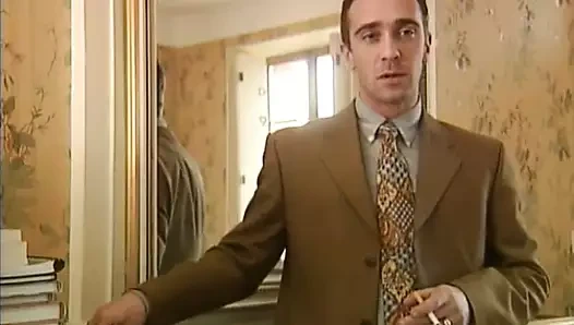 iki sevimli kız ve bir azgın adam