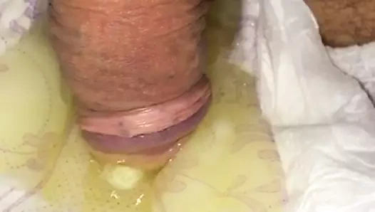 yukarı ve pad pt.1 pissing