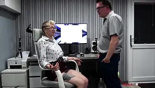 Office Slut Persuades Boss to Watch Her Wank