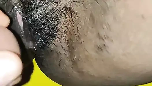 Hintli sıkı amcık liseli kız arkadaş ko banaya hamile