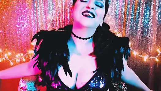 Besleniyor - succubus dönüşümü