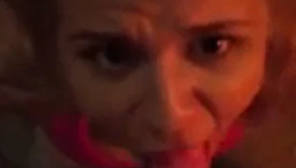 Pov bj, derin boğaz ve cumshot.