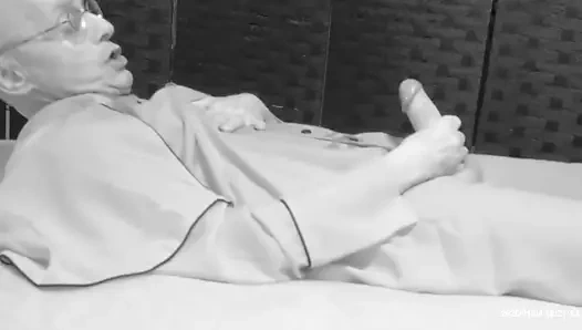 Baba kane bir yük okşayarak