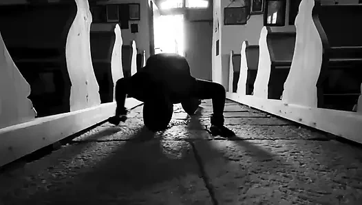 Dominatrix sahibe April - günah çıkarma