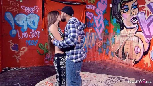 Uzun siyah horoz baştan sıska 18yo genç için kaba sikme at parti