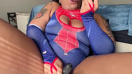 Arkadaş canlısı mahalle spidey sürtük