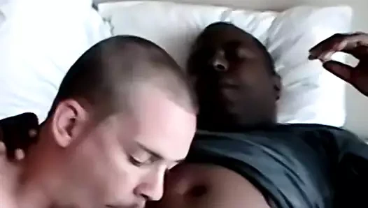 genç amatör barebacked tarafından büyük siyah adam önce sağladım