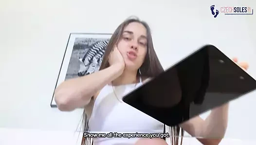 Ayak fetişi iş görüşmesi