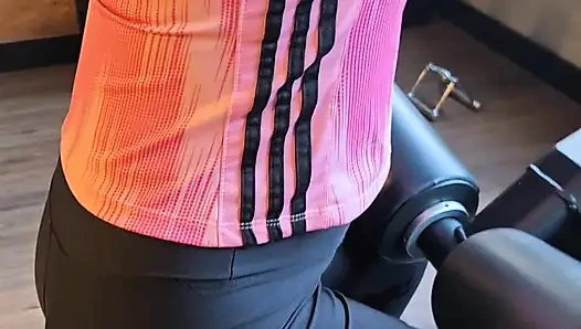 Hamile Kaltağıma Spor Salonundan Sonra Işiyorum