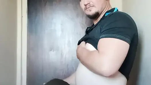 Amcık yalama, sakso ve ayakta domalarak sikiş