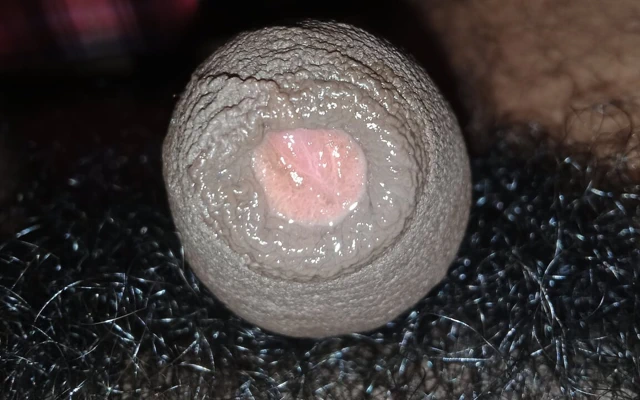 Üvey annem bana mastürbasyon yapmayı öğretiyor