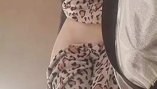 Güpegündüz kanepede amımı yakaladı