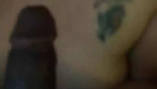 İri güzel kadın yutuyor