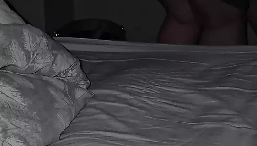 Üvey anne büyük ereksiyonlu Hintli üvey oğluyla çıplak yakalandı