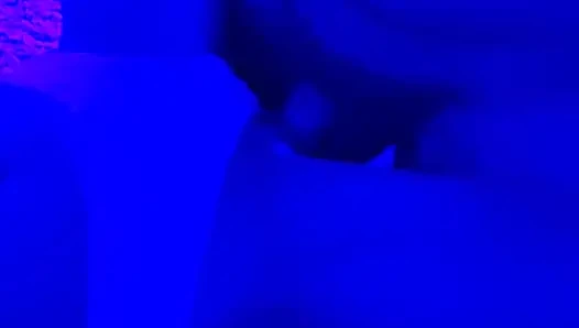 zengin inleyerek inanılmaz bir orgazm olurken yarağımı yakaladı