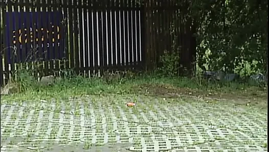Sıska Azgın Orta Yaşlı Seksi Kadın Banyoda Seks Yapıyor