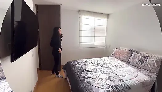 Lezbiyenlerin tadının neden bu kadar iyi olduğunu öğrenmek için vajina denemek istiyorum
