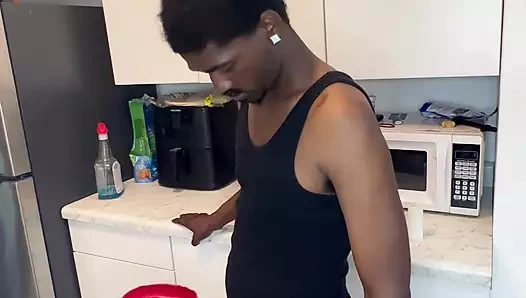 Ts gırtlak mutfakta her zaman daha iyidir onlyfans alexiakessel1