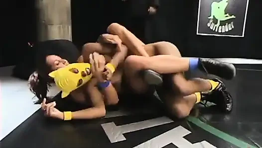 Tanrıça (4-0) ve sarı kedicik (0-1)