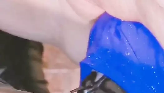 Kirli genç karısı göt deliğinden köle besliyor!