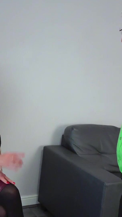 Office Pegging | Klip 1