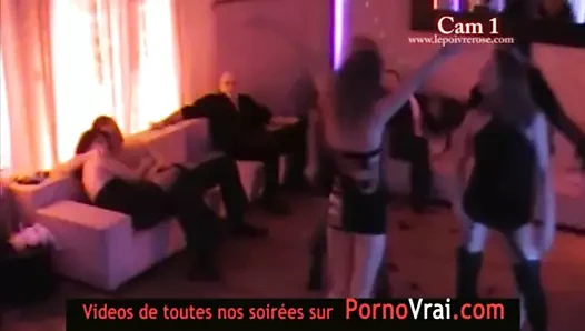 Part 01 Camera espion soire privee ! Spycam Plumes poils