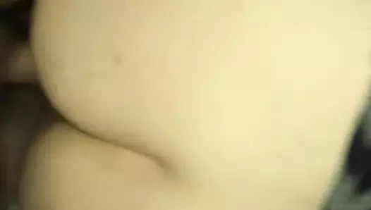 İri güzel kadın