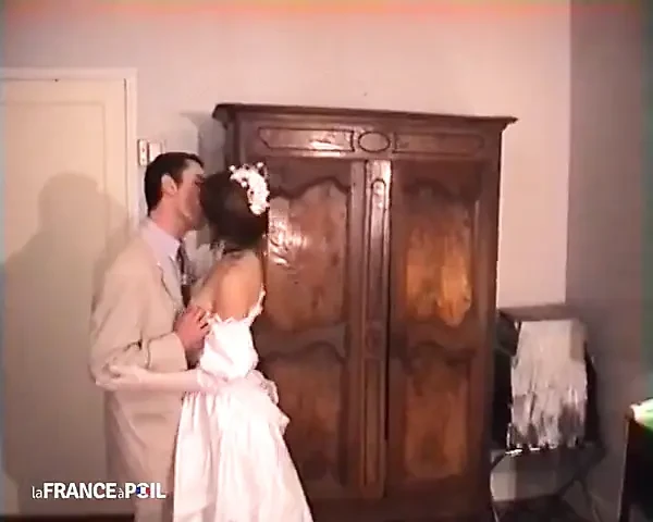 Yeni evliler bize düğün gecelerini sunuyor!