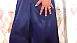 Seksi kız benimle banyoda seks yapıyor