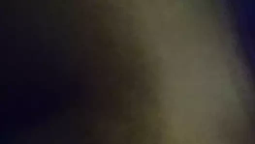 Elle jouie sur ma queue