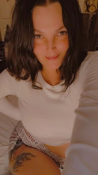 Söylemek için edepsiz küçük bir sır