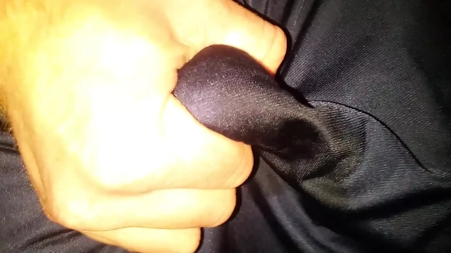 Стекает на улице писсинг в мои задницы