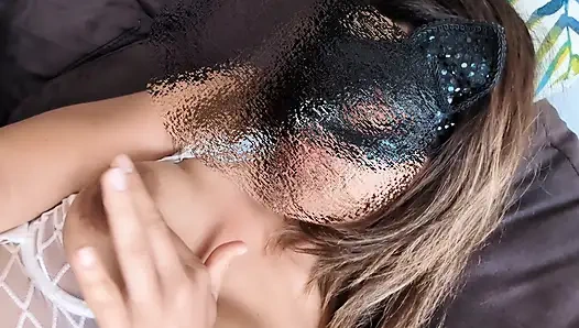 Bana baktığını hayal ediyorum