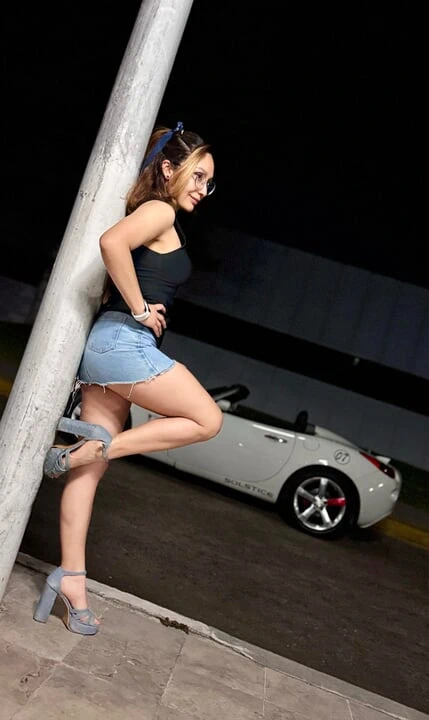 Sokakta kendime dokunmayı seviyorum!!