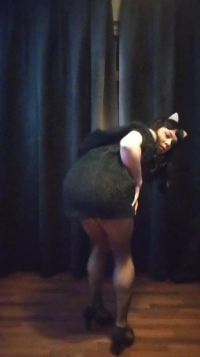 Korkak fahişe seviyor için olmak Slutty