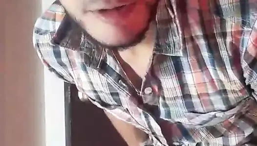 Latince bina iş yerinde sıcak olur