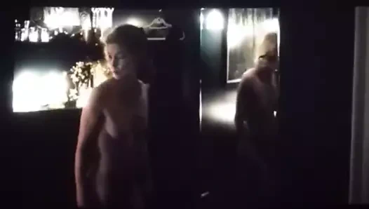 Rosamund pike - ''özel bir savaş'' (lq)